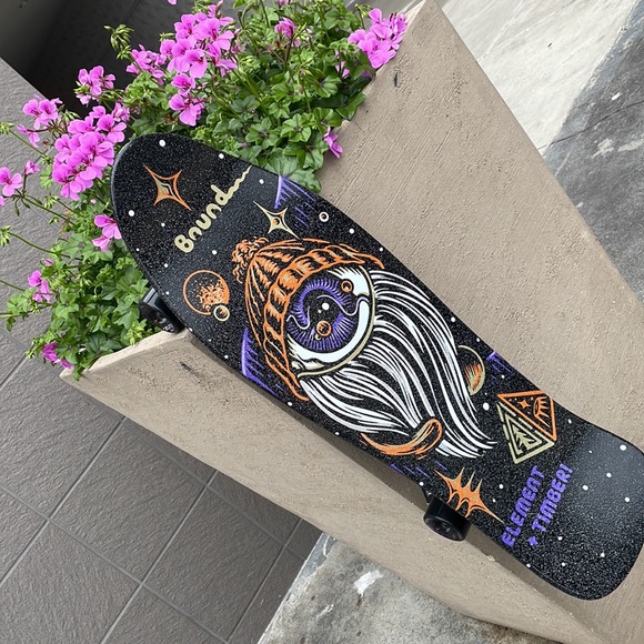 Element x Timber! Element Cruiser Skateboard: Timber Bound 10.0 x 32.5 - Picture 3 of 12